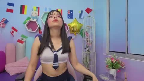 Snapshot of isaa_skinnyy chatting on 4, 8, 2026 Isaa Skinny online show from 4, 8, 2026