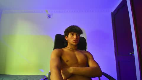 isaac online show from 24, 9, 2025
