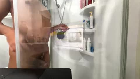 isaac_akamu online show from 5, 3, 2026