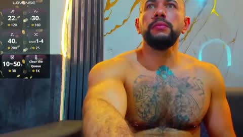 Snapshot of isaac_franko chatting on 11, 11, 2025 isaac_franko online show from 11, 11, 2025