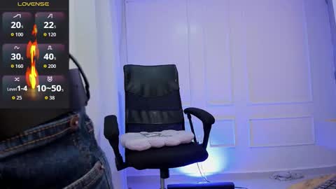 isaac online show from 17, 11, 2025