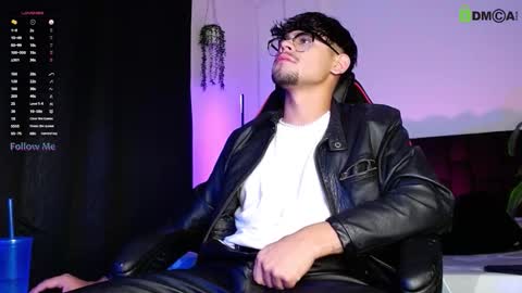 Isaac Saenz. online show from 4, 10, 2025