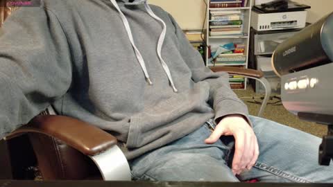 isaac online show from 22, 1, 2025