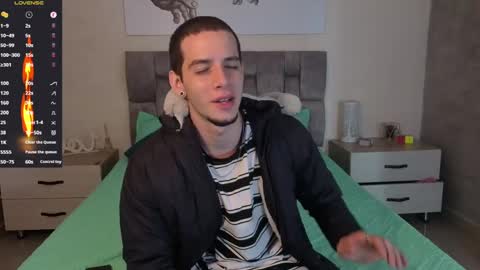 isaacblaze  online show from 2, 6, 2026