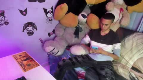 isaac online show from 4, 2, 2026