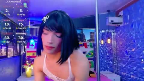 Snapshot of isaacnova chatting on 1, 7, 2026 isaacnova online show from 1, 7, 2026