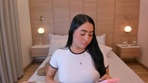 Snapshot of isabel_millher chatting on 30, 5, 2026 Isa online show from 30, 5, 2026
