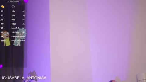 Snapshot of isabela_antonia_ chatting on 26, 9, 2025 online show from 26, 9, 2025