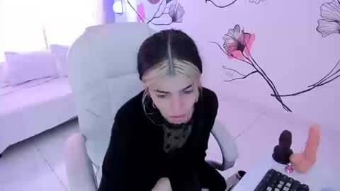 isabela_fiorelli online show from 9, 9, 2025