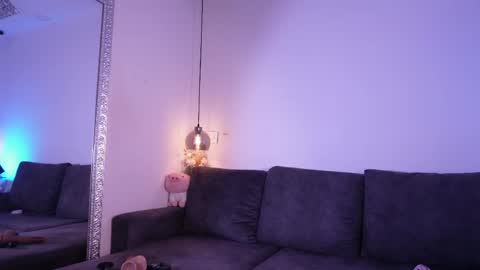 Snapshot of isabela_franco_ chatting on 8, 5, 2026 Isabela online show from 8, 5, 2026