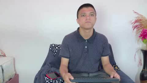 Isabella online show from 19, 4, 2026