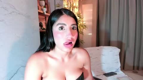 Snapshot of isabelastefano chatting on 2, 7, 2026 isabelastefano online show from 2, 7, 2026