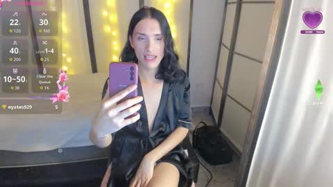 isabelfernandez1 online show from 14, 1, 2026