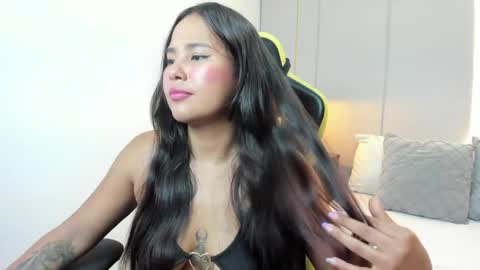 Isabel florez online show from 2, 4, 2026