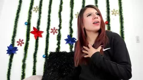 Snapshot of isabella_jaramillo chatting on 20, 11, 2025 isabella_jaramillo online show from 20, 11, 2025