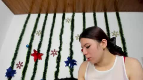 Snapshot of isabella_jaramillo chatting on 22, 11, 2025 isabella_jaramillo online show from 22, 11, 2025