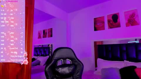 Isabella Moon9 online show from 24, 2, 2026