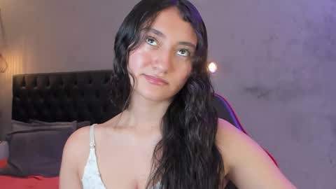 Snapshot of isabella_nowa chatting on 21, 4, 2026 Isabella Nowa online show from 21, 4, 2026
