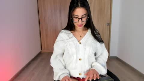isabella_ospina online show from 30, 5, 2026