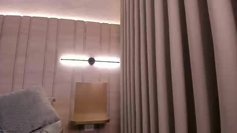 Snapshot of isabella_roberts13 chatting on 26, 9, 2025 isa online show from 26, 9, 2025