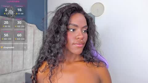 Snapshot of isabellabroms21 chatting on 23, 12, 2024    v online show from 23, 12, 2024