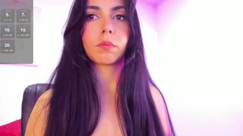 Instagram soybella01  online show from 26, 2, 2025