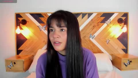 Snapshot of isabellamarinny chatting on 11, 9, 2025 Isabella online show from 11, 9, 2025