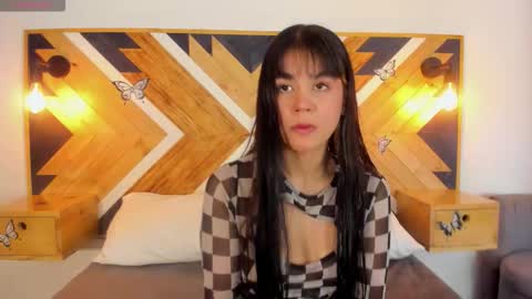 Snapshot of isabellamarinny chatting on 20, 10, 2025 Isabella online show from 20, 10, 2025