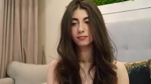 IsabellaMyst online show from 13, 12, 2025