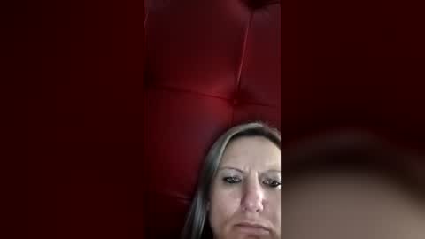 Snapshot of isabelle_cora chatting on 12, 7, 2026 Isabelle Cora online show from 12, 7, 2026