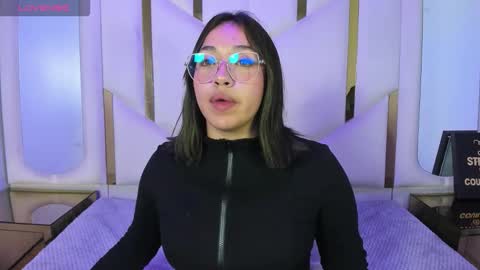 isabellrodriguez18 online show from 5, 3, 2026