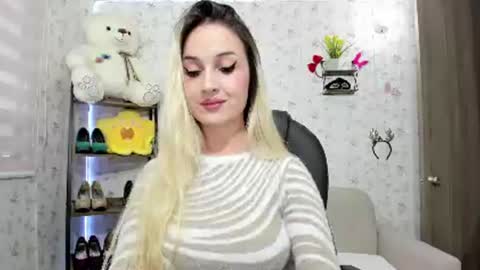 ISABELLA online show from 8, 7, 2026