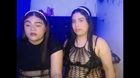 Snapshot of isamoon99 chatting on 6, 11, 2025 Isa online show from 6, 11, 2025
