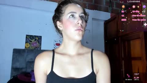 Isabela  online show from 25, 10, 2025