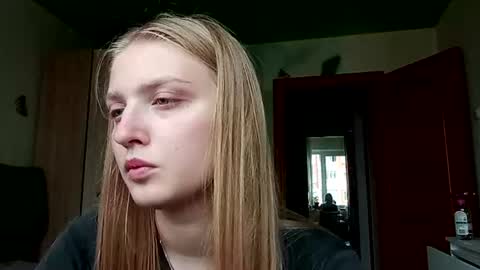 Snapshot of isarayner chatting on 20, 7, 2026 Vita online show from 20, 7, 2026