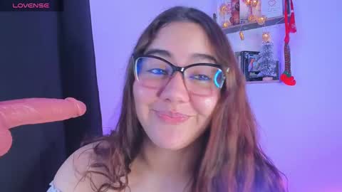 Snapshot of isarhodes_ chatting on 1, 12, 2024 Isa online show from 1, 12, 2024