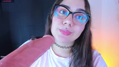 Snapshot of isarhodes_ chatting on 28, 1, 2025 Isa online show from 28, 1, 2025