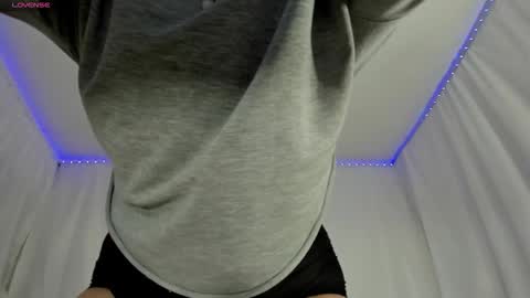 Snapshot of isbelljhs chatting on 21, 2, 2026 Lumi bellx online show from 21, 2, 2026