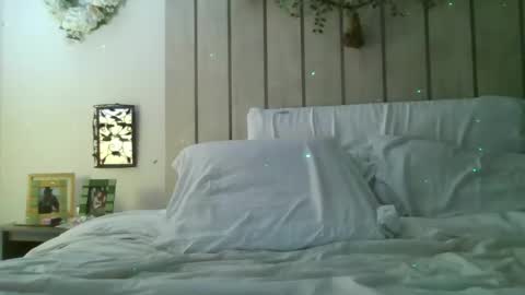 Snapshot of iseestarz420 chatting on 26, 9, 2025 Iseestarz420 online show from 26, 9, 2025