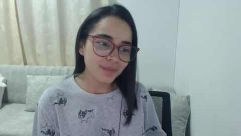 Emma online show from 2, 4, 2026