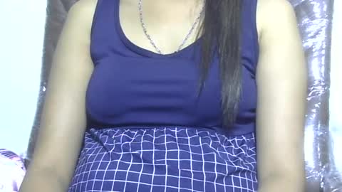 Snapshot of ishika_ishu chatting on 15, 7, 2026 ishika_ishu online show from 15, 7, 2026