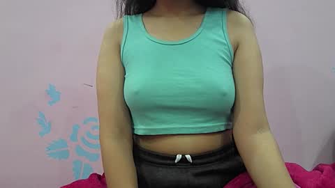 Snapshot of ishika_singh_ chatting on 7, 2, 2026 ishika_singh_ online show from 7, 2, 2026