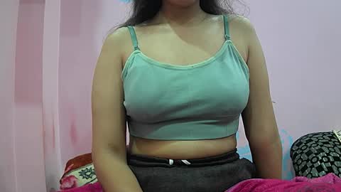 Snapshot of ishika_singh_ chatting on 14, 2, 2026 ishika_singh_ online show from 14, 2, 2026