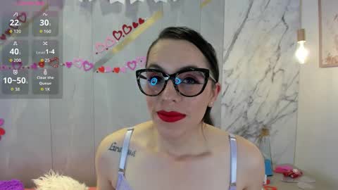 Isis Noir online show from 7, 2, 2026