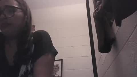 Snapshot of islandmilf777 chatting on 18, 1, 2025 BiancaRose online show from 18, 1, 2025