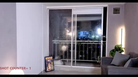 Snapshot of isnotforeveryone chatting on 23, 11, 2025 Julyane online show from 23, 11, 2025