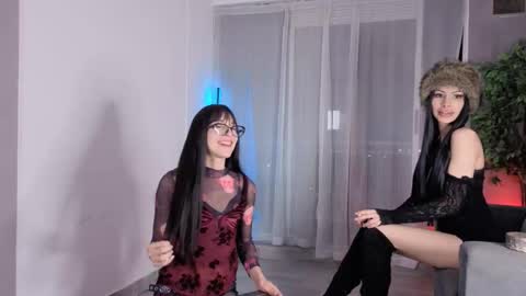 Snapshot of isnotforeveryone chatting on 5, 2, 2026 Julyane online show from 5, 2, 2026