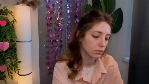 Emilia online show from 28, 2, 2026