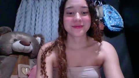 Snapshot of issa30213 chatting on 30, 9, 2025 Issa online show from 30, 9, 2025