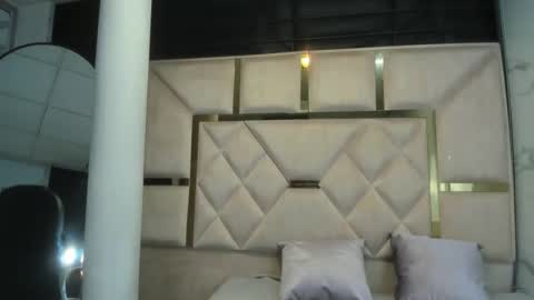 Snapshot of issysleblanc chatting on 18, 1, 2026 Issys online show from 18, 1, 2026